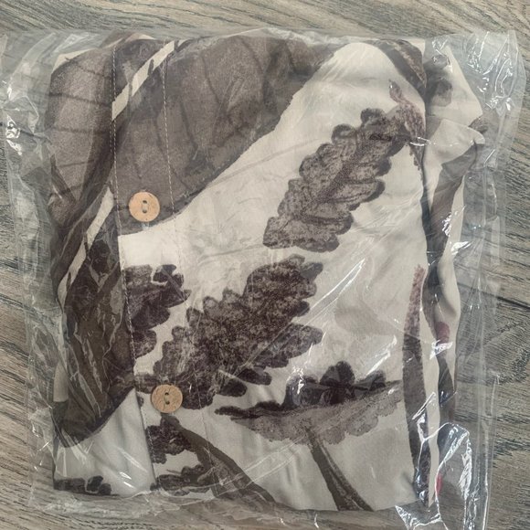 NWT DENIM & CO NATURALS TROPICAL PRINT SHORT-SLEEVE BUTTON FRONT SHIRT TAUPE XXS - Picture 4 of 5